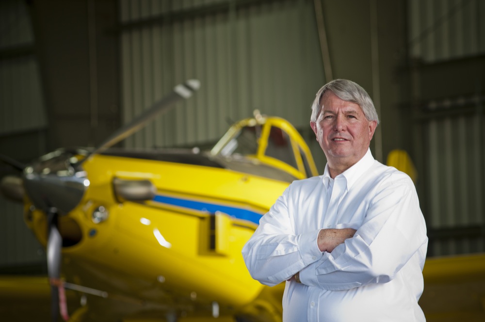 Air Tractor VP Finance retires after 31 years