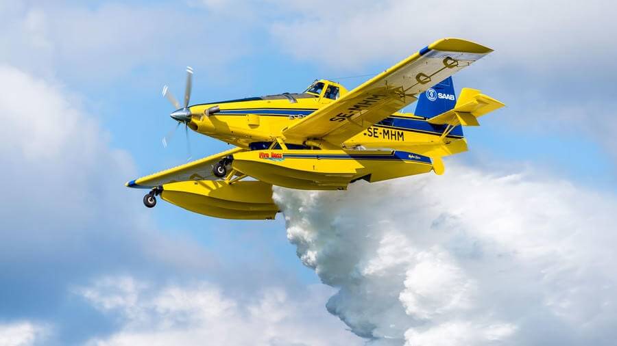 What does it take to be an aerial firefighting pilot?